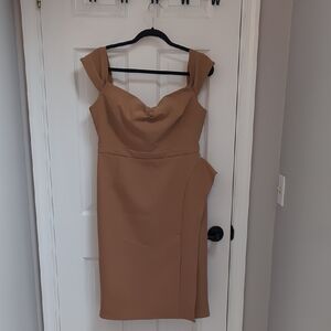 Women's Sleeveless Tan Sheath Dress